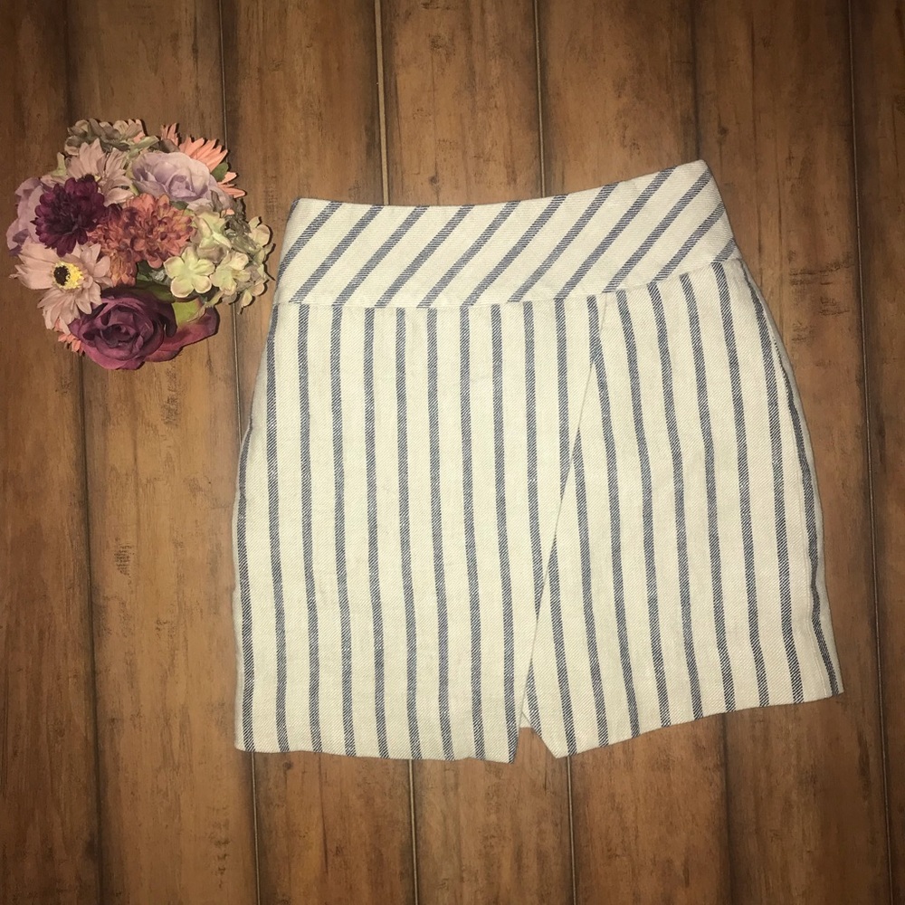 ✨HP✨ J. Crew Blue & Cream Striped Lined Mini Skirt